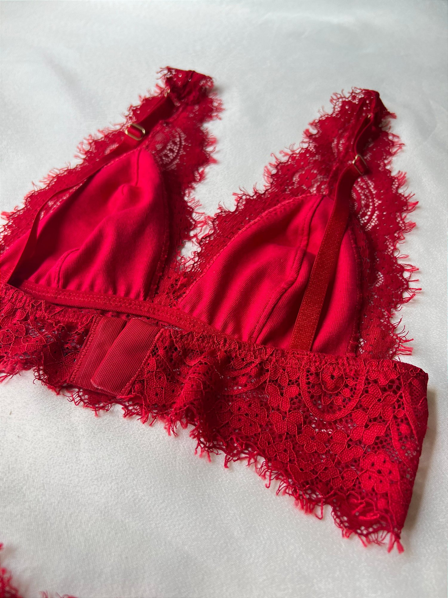 Conjunto Lingerie Anne em Renda Sem Bojo e Sem Aro com Forro em Algodão - Sensual