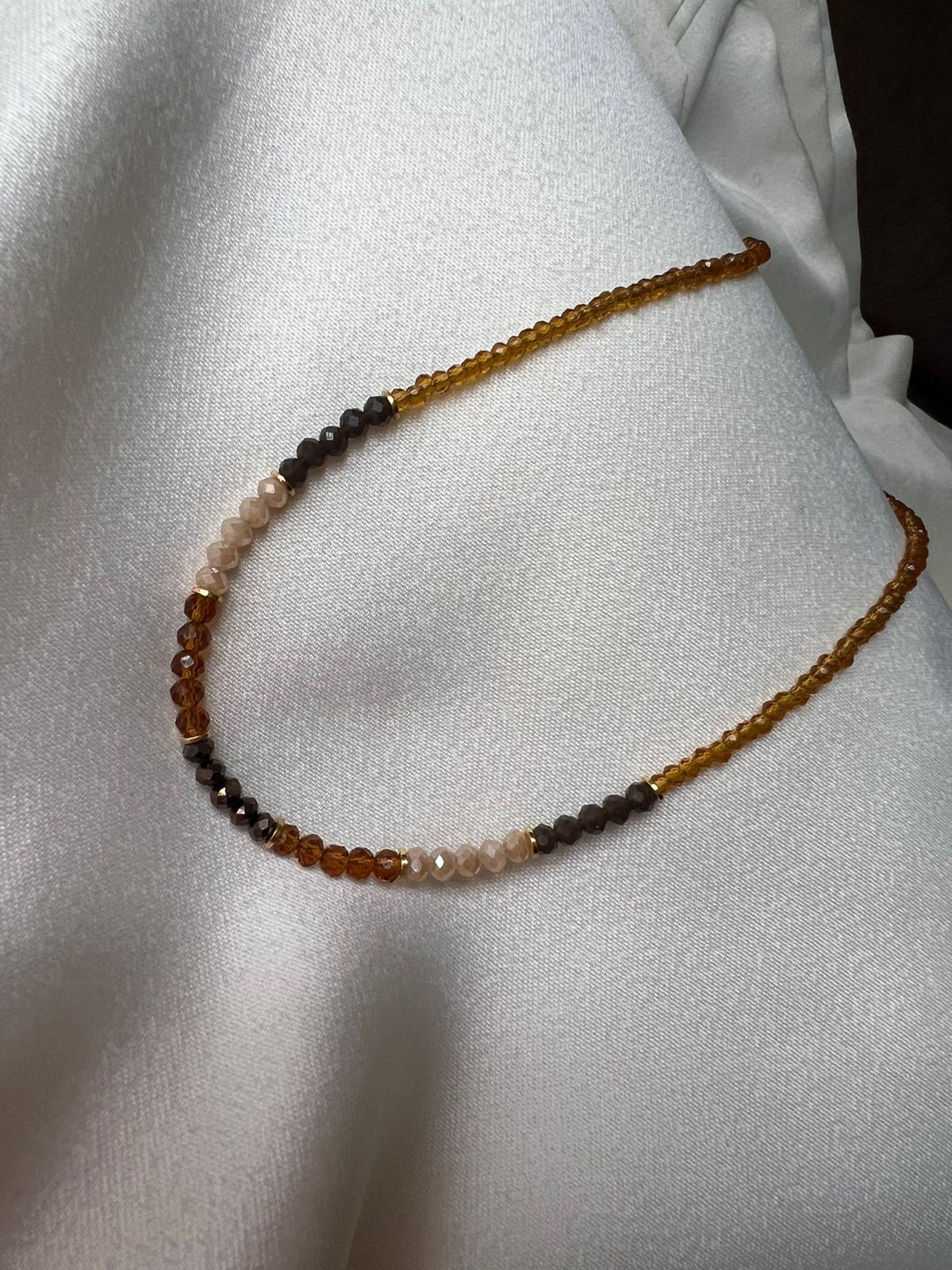 Colar Cristalzinho - Chocker Cristalzinho em Degrade  Colorido - Banhado em ouro 18K