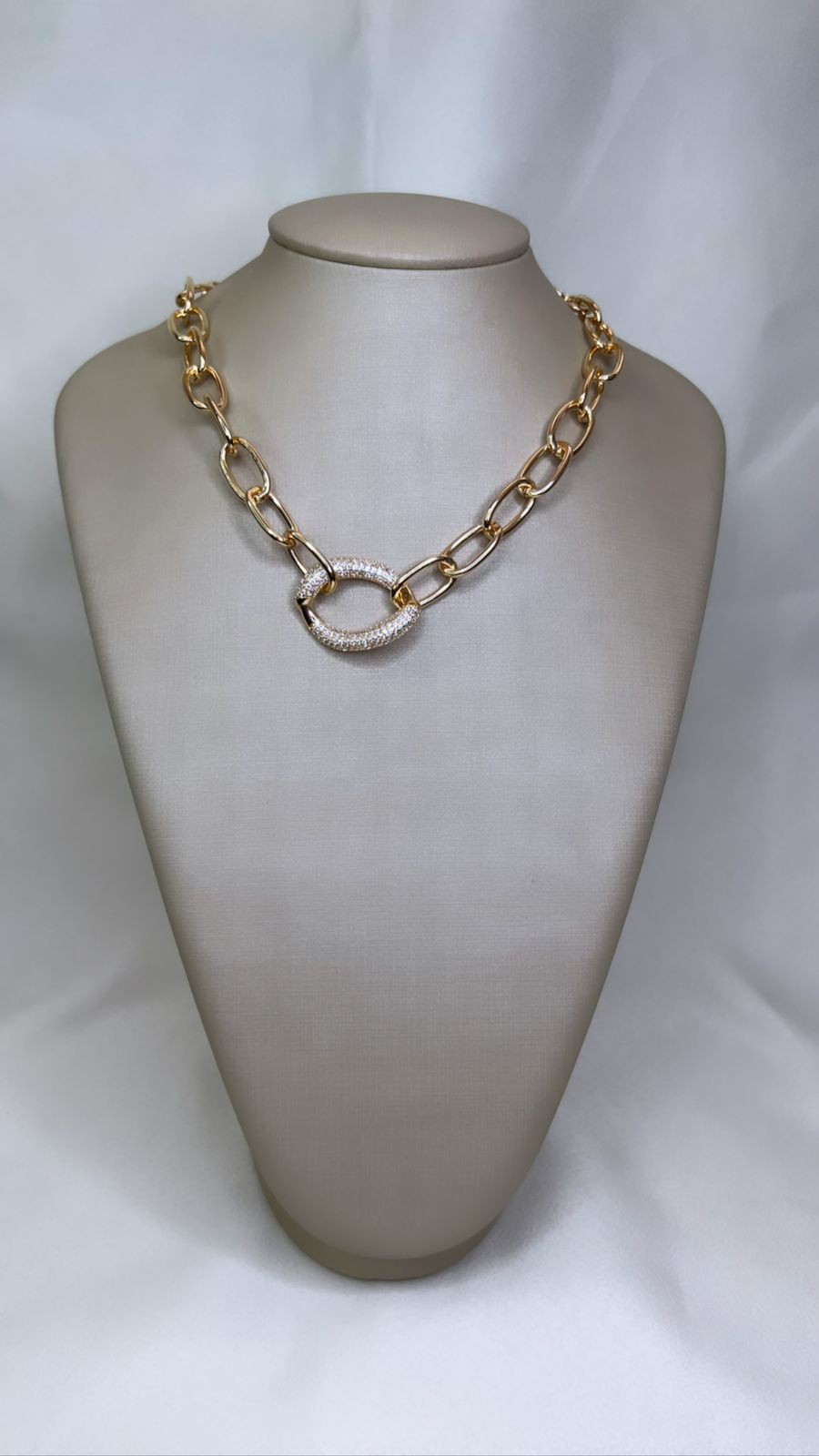 Colar de Elos Largos com Cravejação Corrente de Elo Liso - Banhada a Ouro 18k - Semijoia