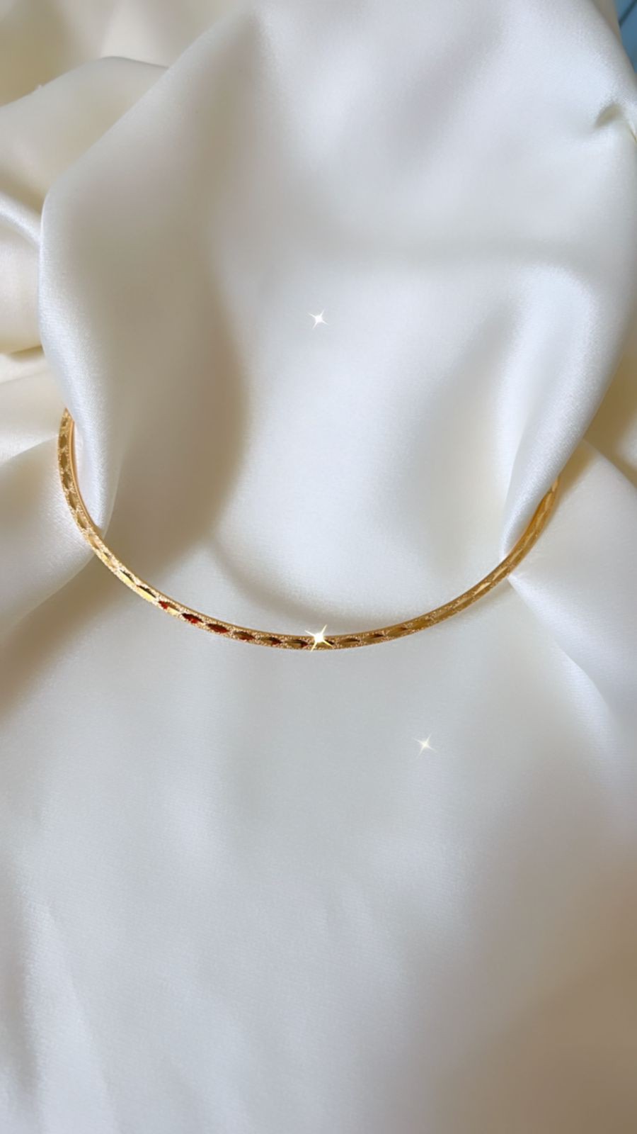 Colar Aro Chocker Trabalhado Fino 3mm - Semijoia Banhada Ouro 18 K