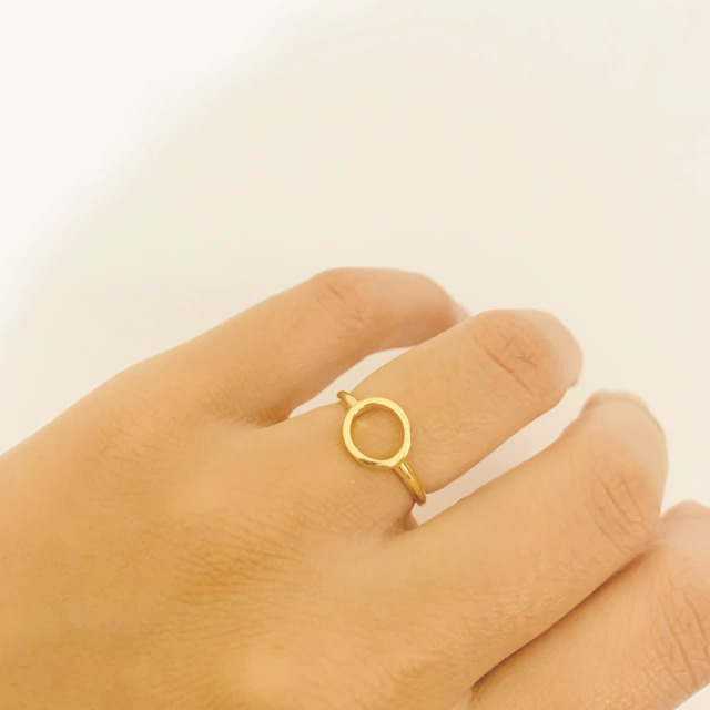 Anel Circulo Colecionável Minimalista Vazado Delicado - Semijóia Banhada Ouro 18K