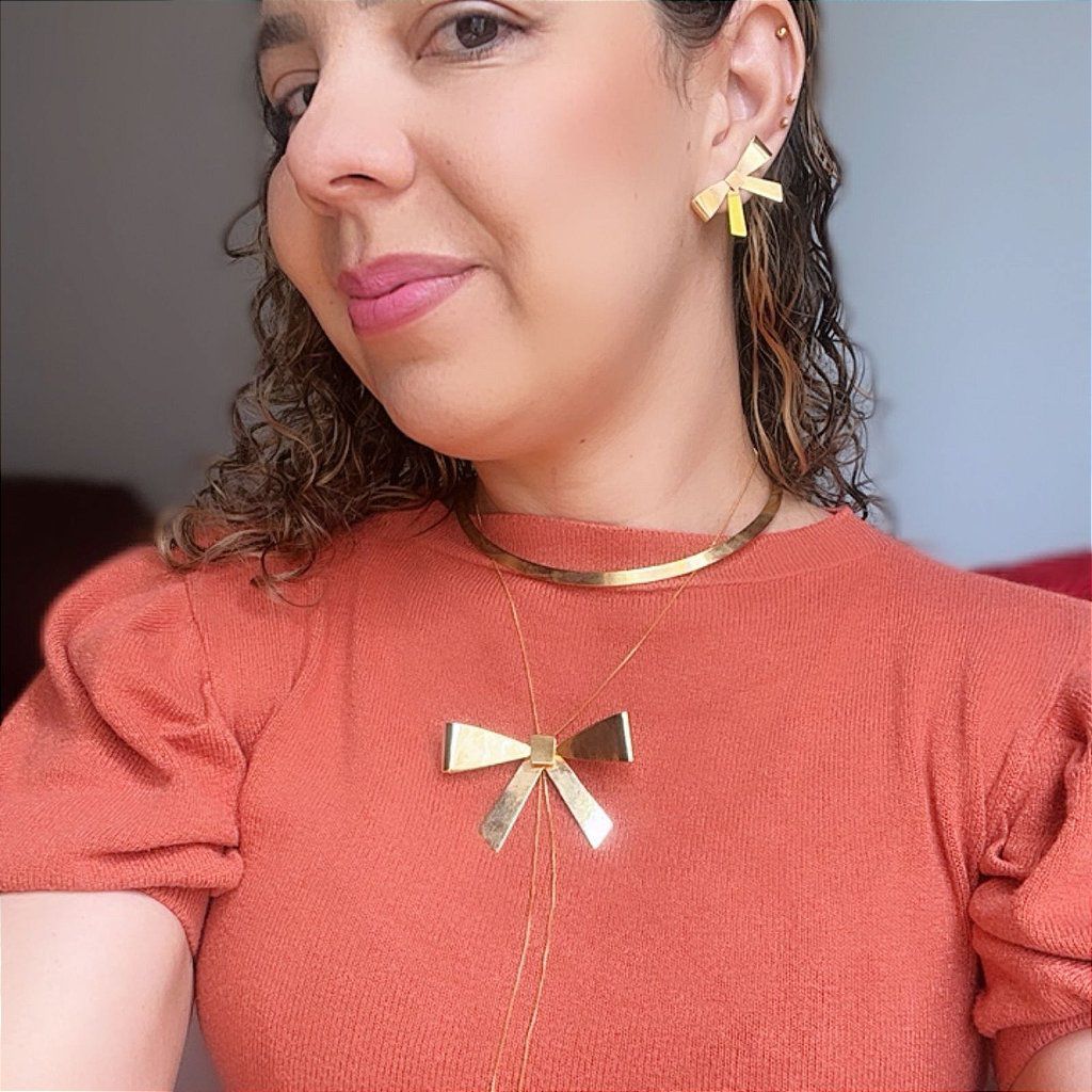 Conjunto Laço Gravatinha Ajustável- Brinco Mais Colar - Semijoia Banhada a Ouro 18K