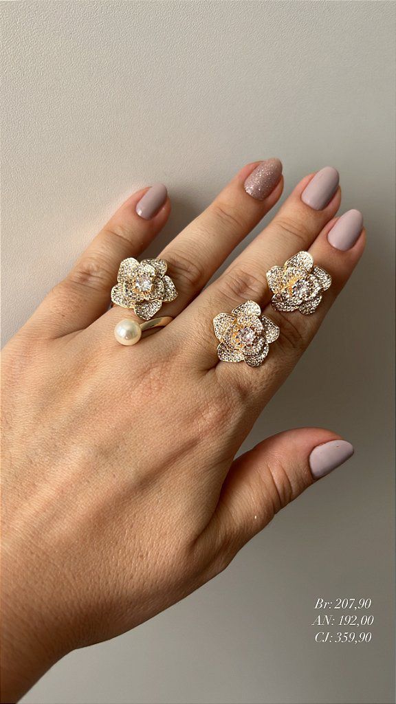 Conjunto Flor Cravejada - Zircônia - Anel com Pérola- Semijóia Banhada a Ouro 18K