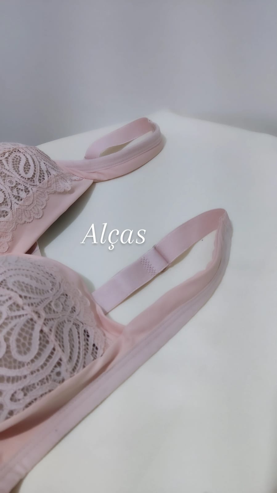 Conjunto Eloa de Sutiã e Calcinha Plus Size / Sutian e Calcinhas Com Bojo e Sem Aro.