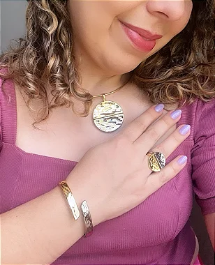 Bracelete/Pulseira Encaixe Dois Banhos Martelado - Elegante- Semijoia Banho Ouro 18K + Rodium