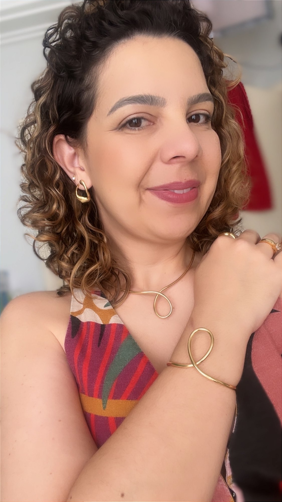 Conjunto Infinit de Colar Aro Chocker e Bracelete - Semijoia Banhada a Ouro 18K ou em PRATA 925