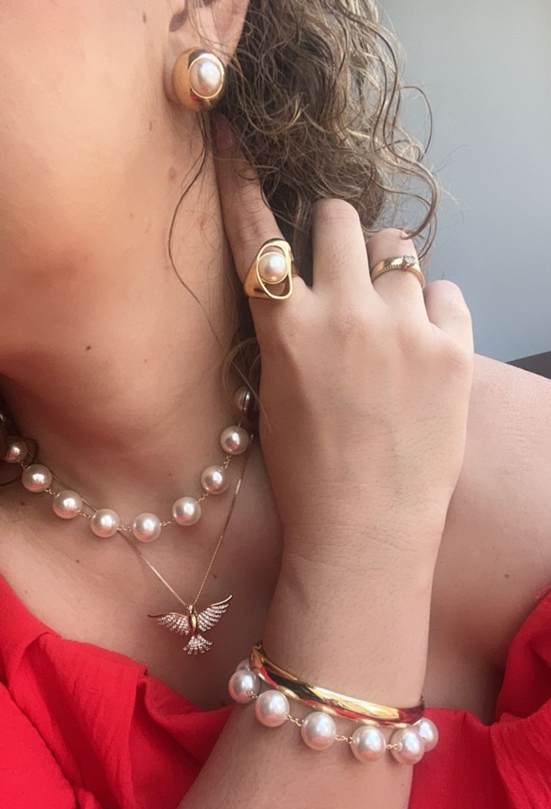 Conjunto de Colar e Pulseira Perolas Media de 10mm - Chocker - Semijoia Banhada a Ouro 18K