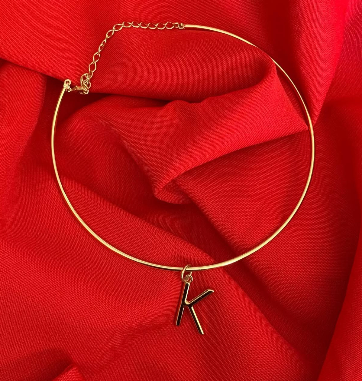 Colar Aro Letra Personalizado - Choker Personalizada Com Inicial - Semijoia Banhada a Ouro 18k