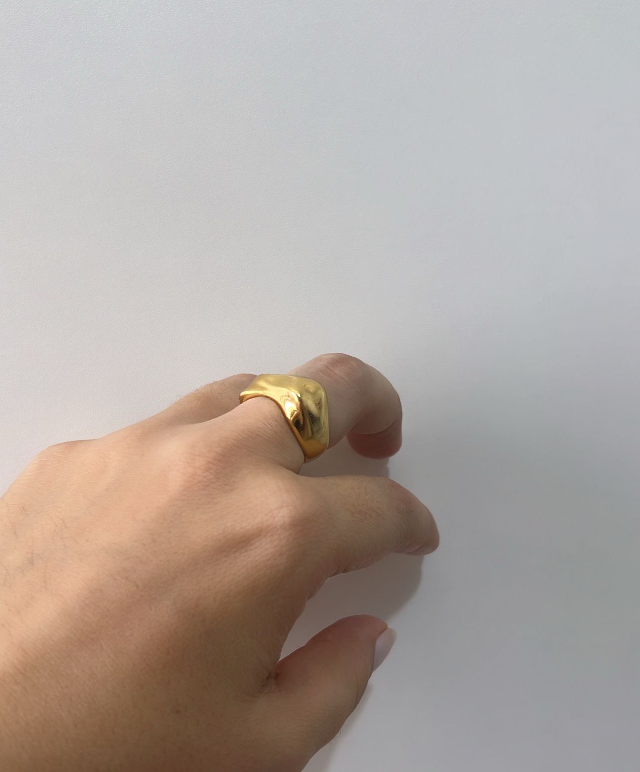 Anel Rocha Orgânica - Semijoia Banhado a Ouro 18k