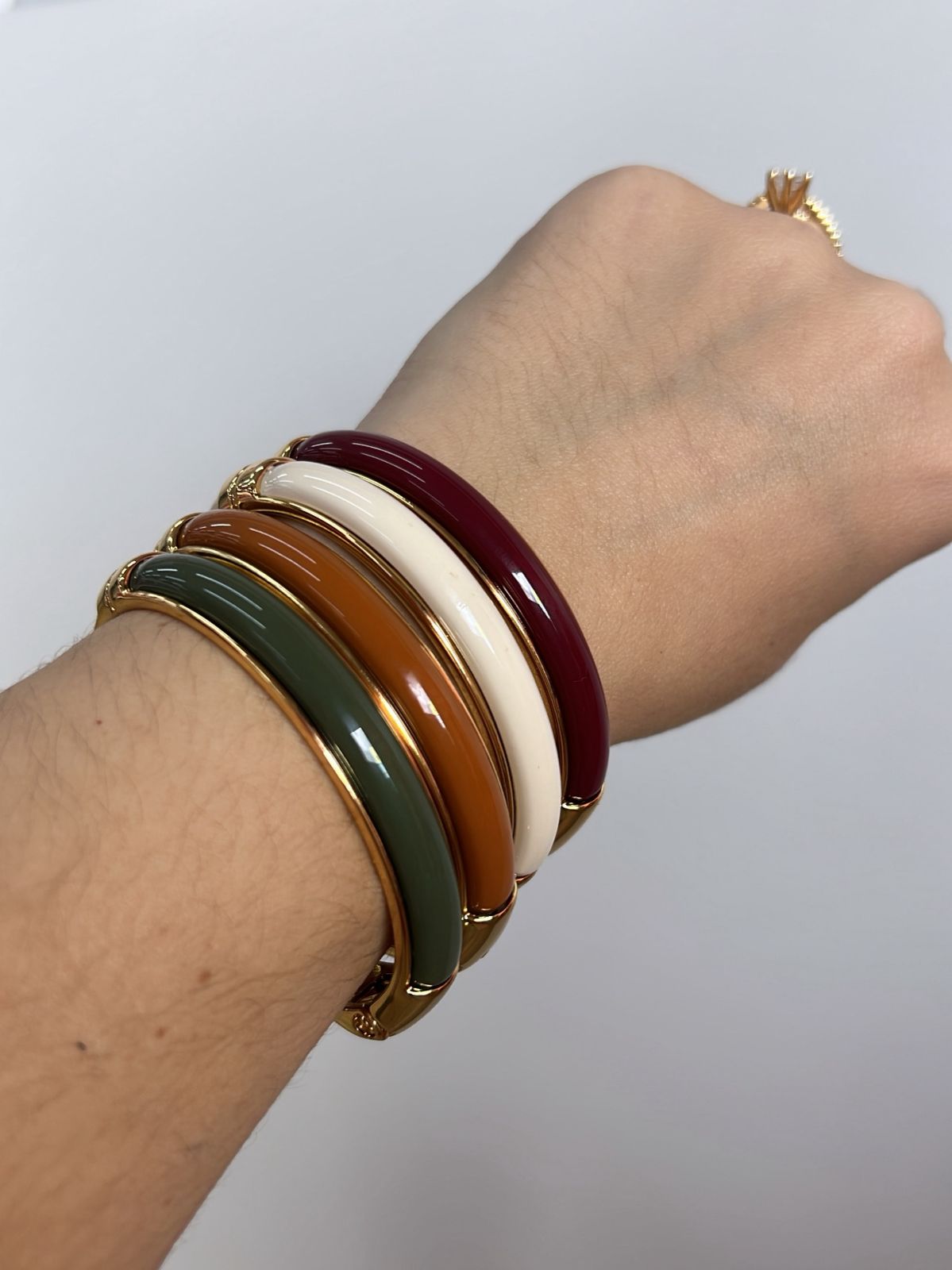 Bracelete Essência Colors - Braceletes com Resina – Semijoia Banhada a Ouro 18k