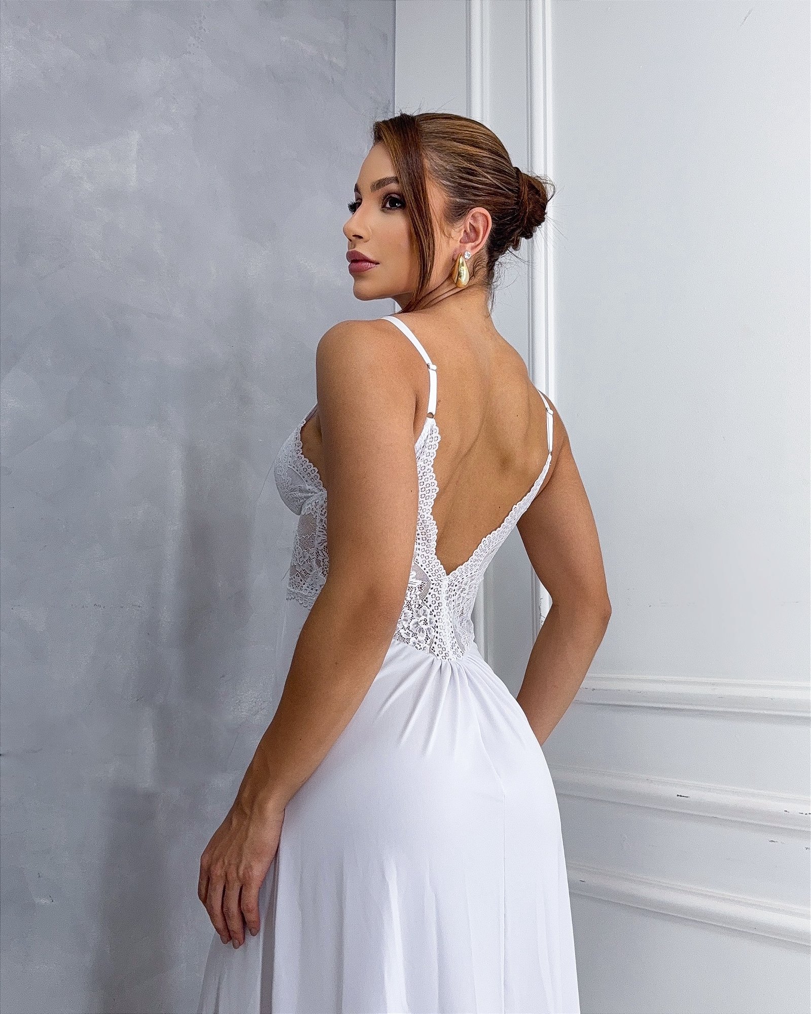 Camisola Longa Seduction - Malha Fria com Renda e Fendas Laterais