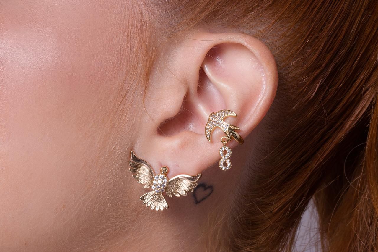 Piercing Fake de Espirito Santo e Infinito crabejado - Banhada a Ouro 18K - Semijoia