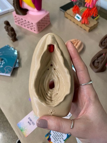 Vulva grande