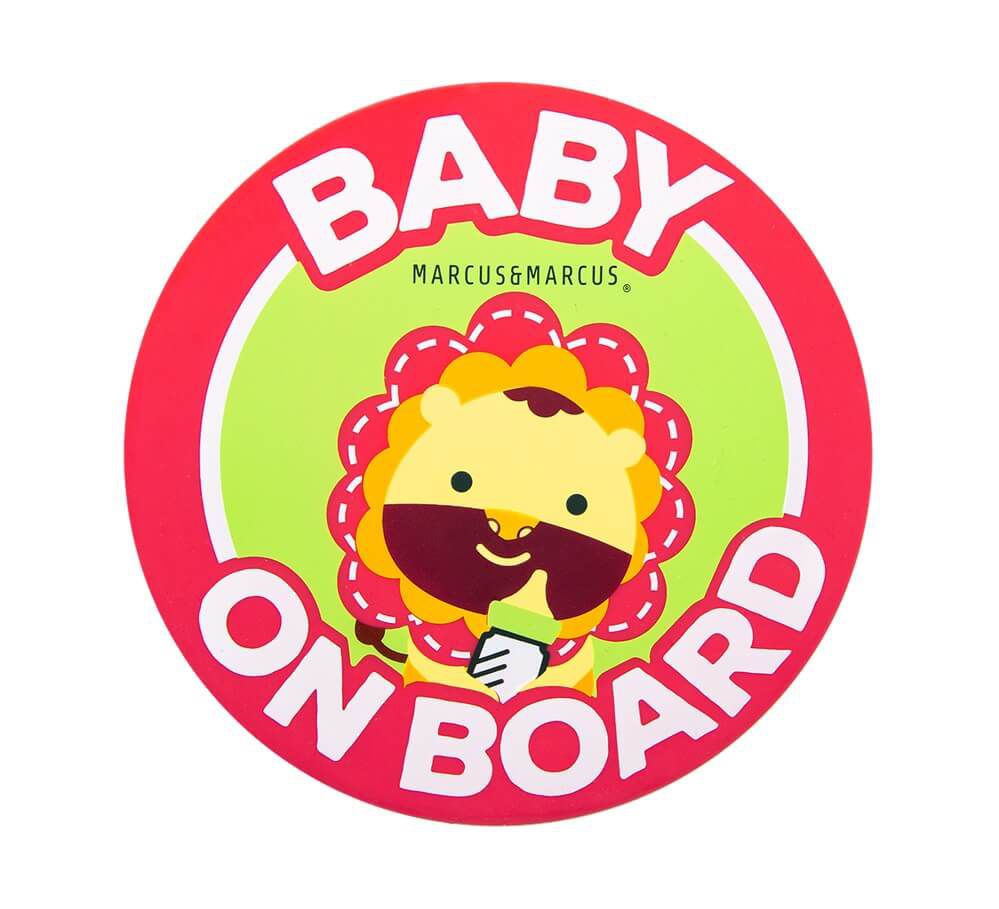 Adesivo de Silicone para Vidro de Carro Baby On Board Leão - Marcus & Marcus