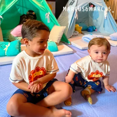 Pijama Infantil Manga Curta Branco/Azul Leão Marcus Marckids