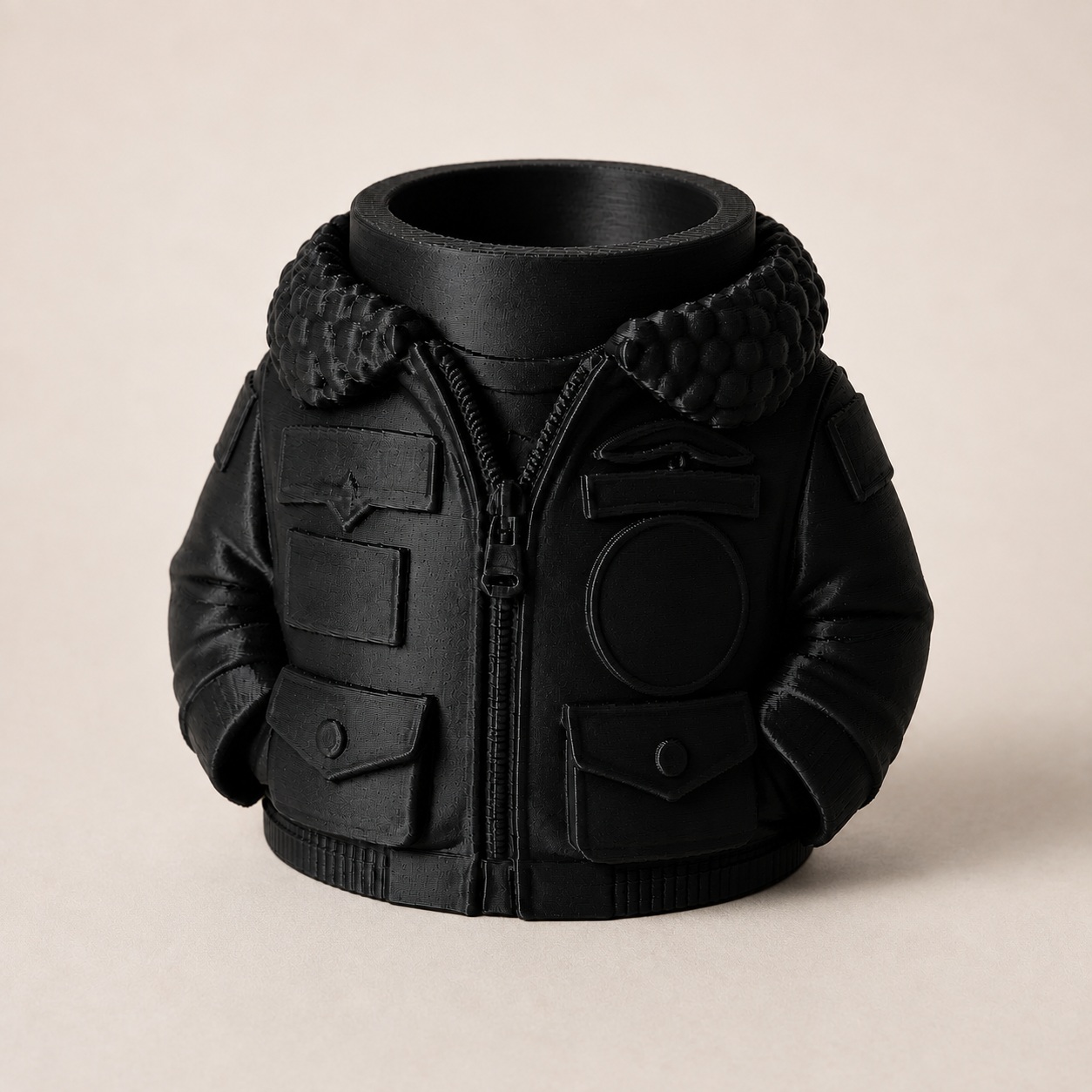 Porta-Canetas Jaqueta de Aviador Criandê Preto