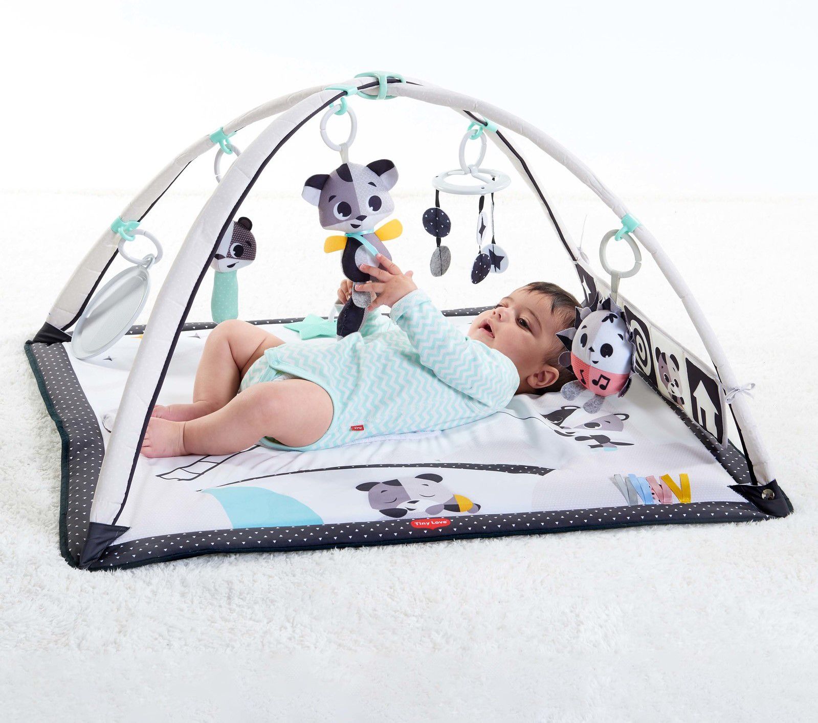 Tapete de Atividades Gymini Deluxe Magical Tales Black & White - Tiny Love
