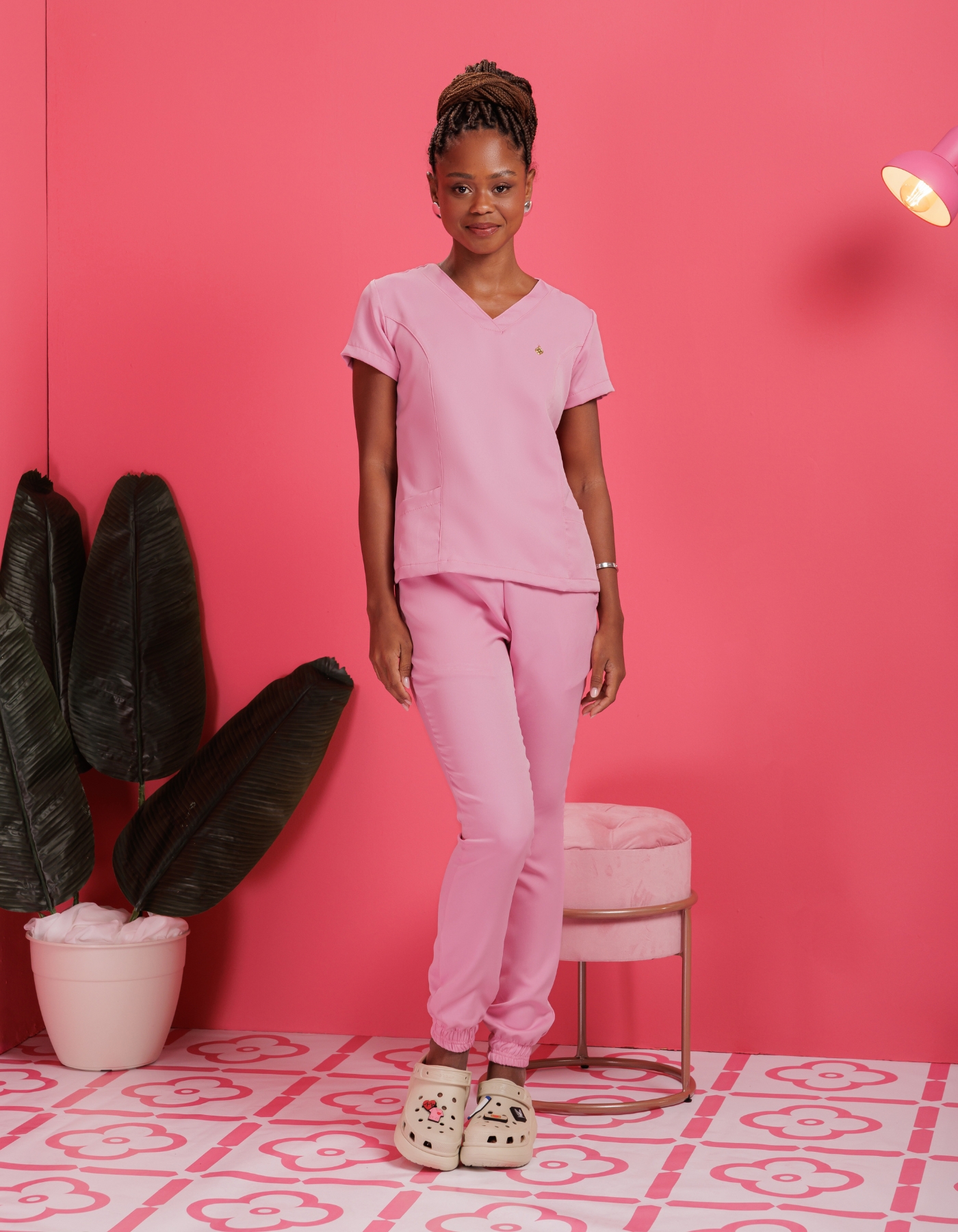 Scrub Feminino Gérbera Rosa Claro — foto 2