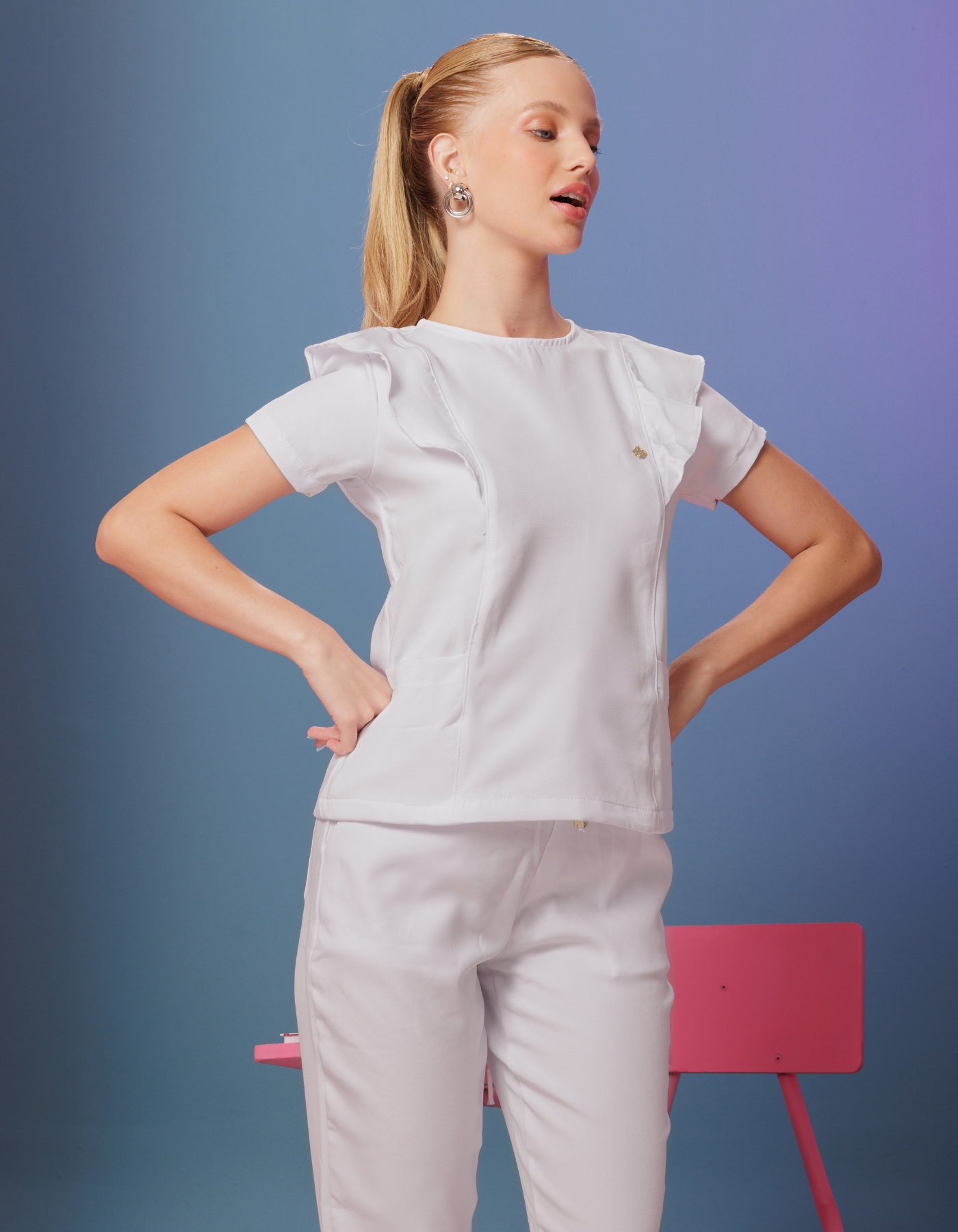 Scrub Feminino Laila Branco — foto 4