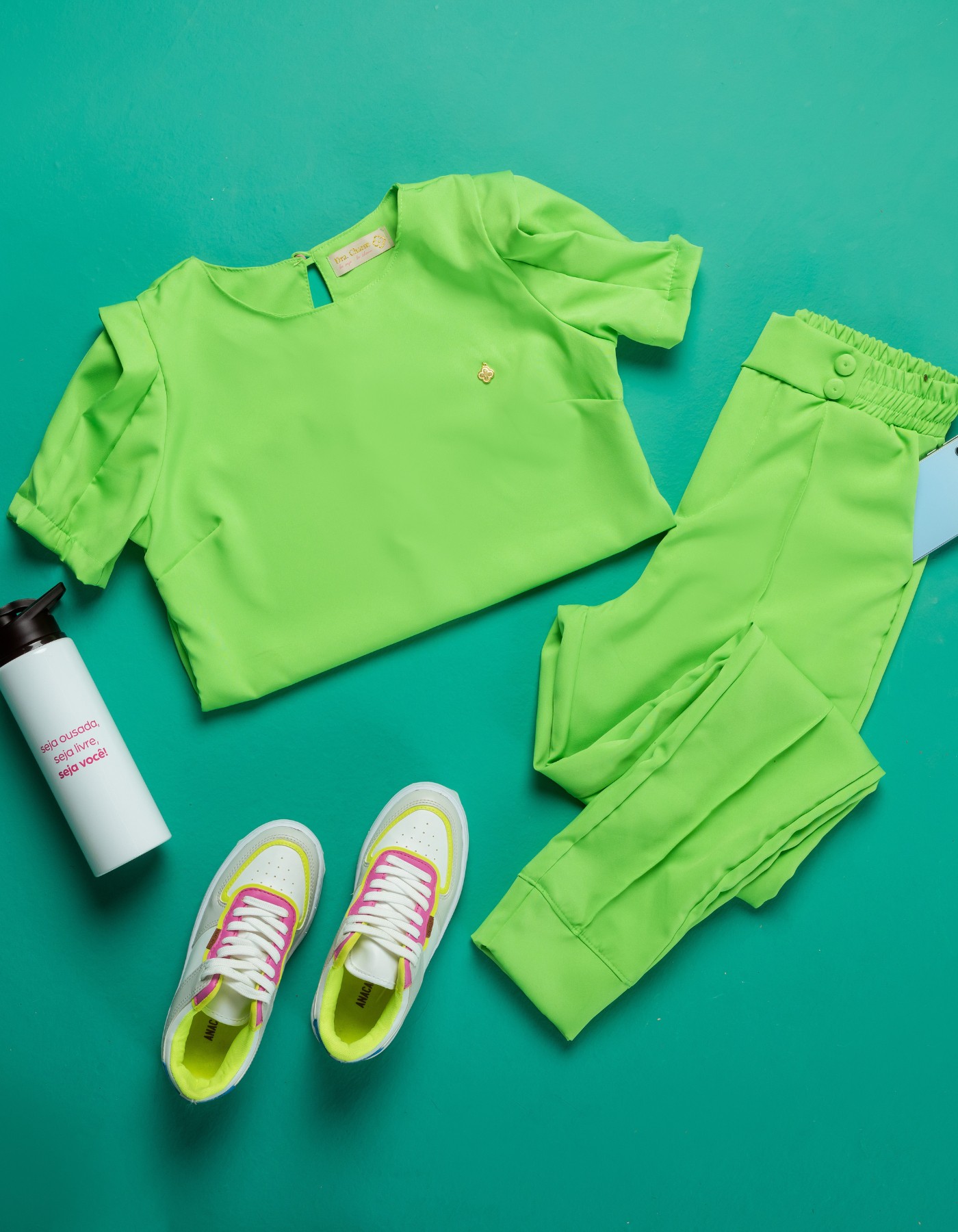 Scrub Feminino Selena Verde Limão — foto 10