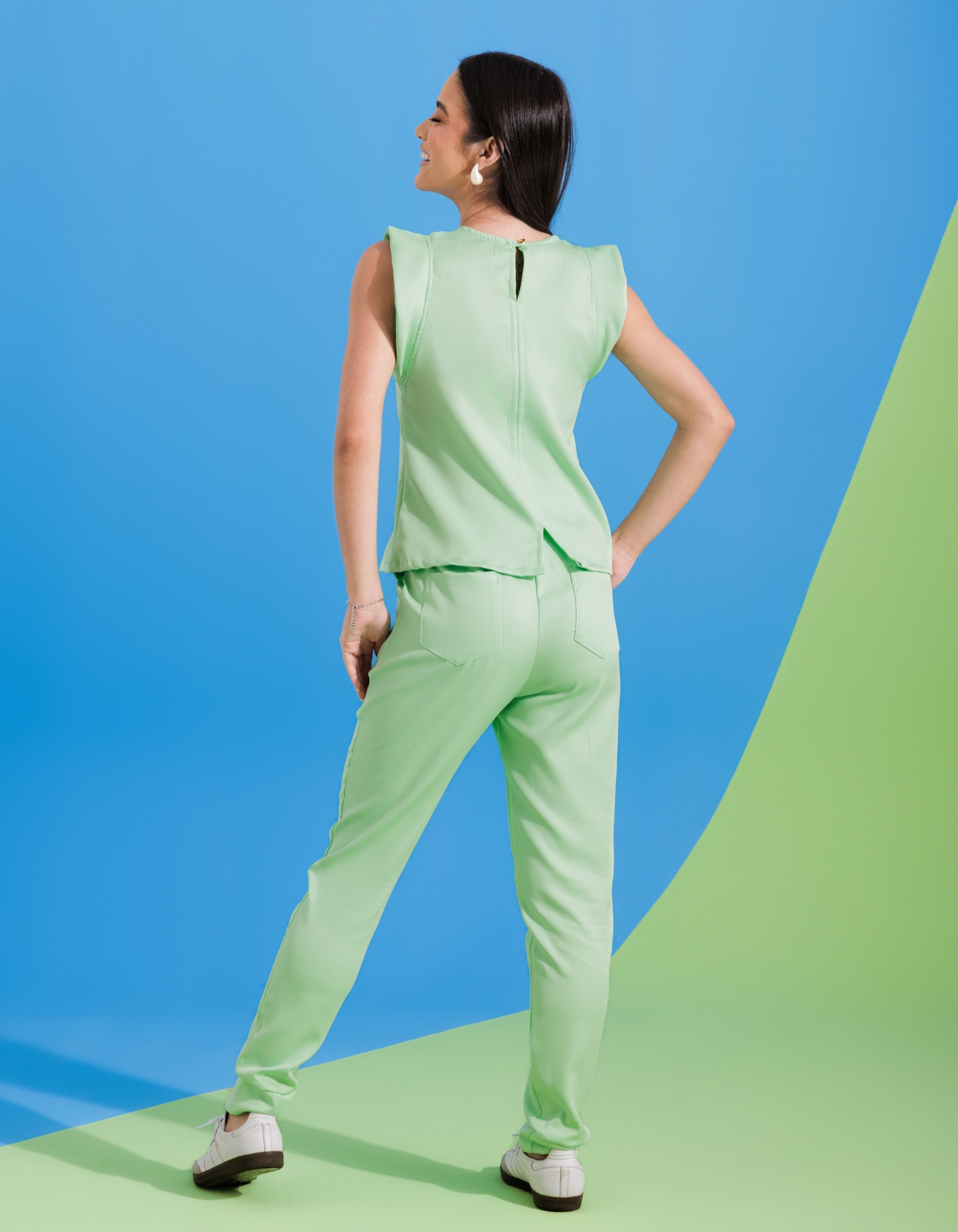 Scrub Feminino Alice Verde Baby — foto 8