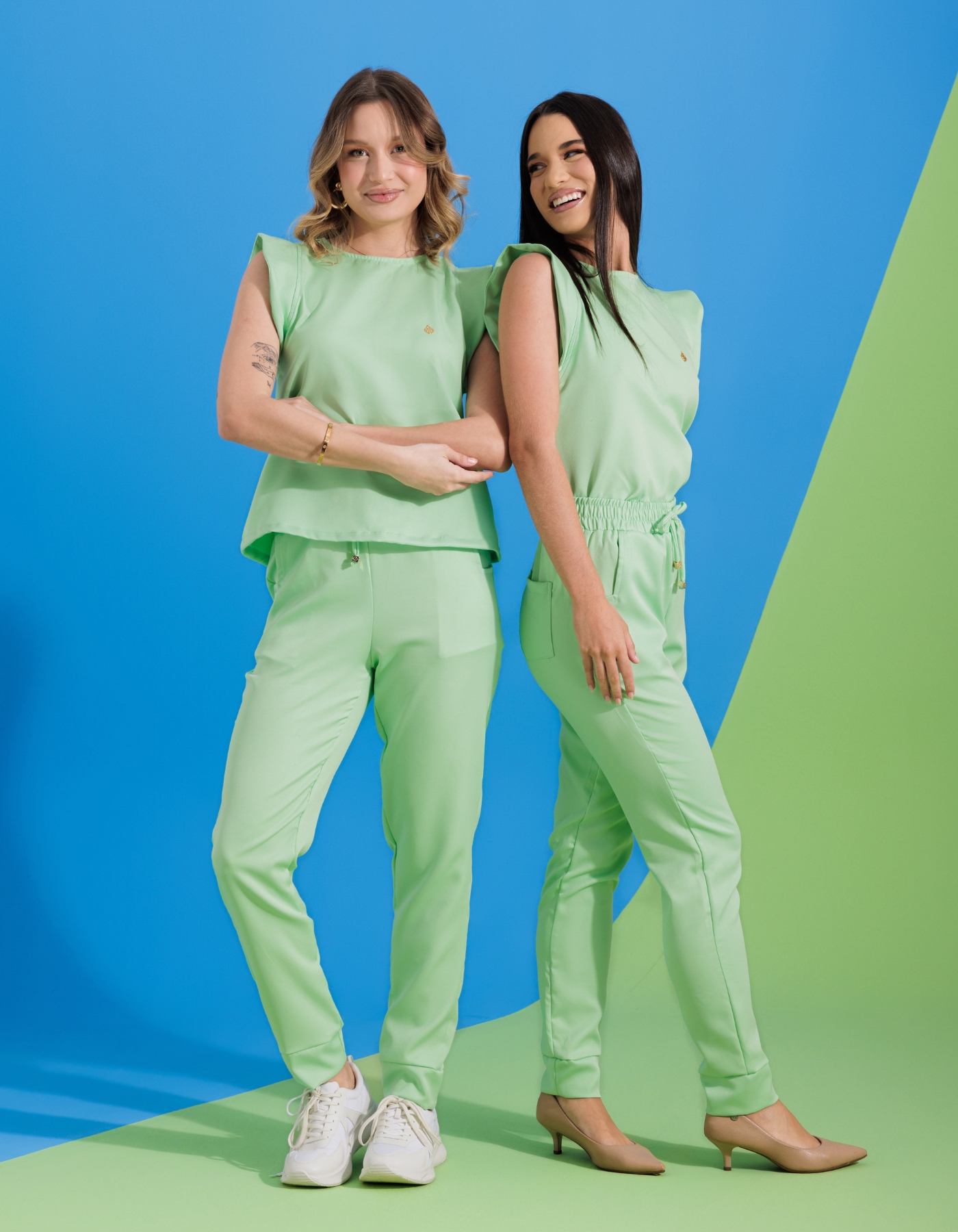 Scrub Feminino Alice Verde Baby — foto 5