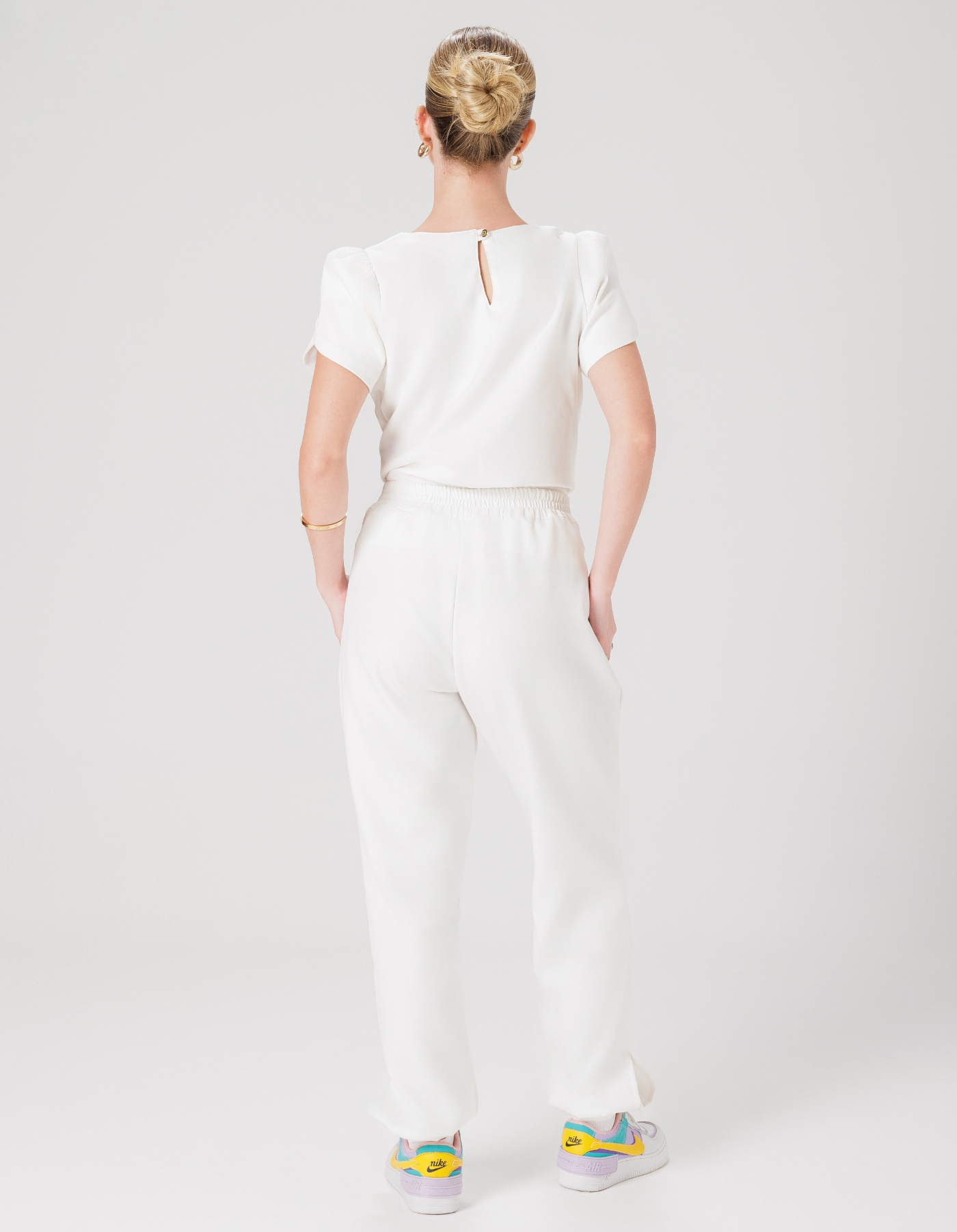 Scrub Feminino New Gisele Branco Off — foto 4