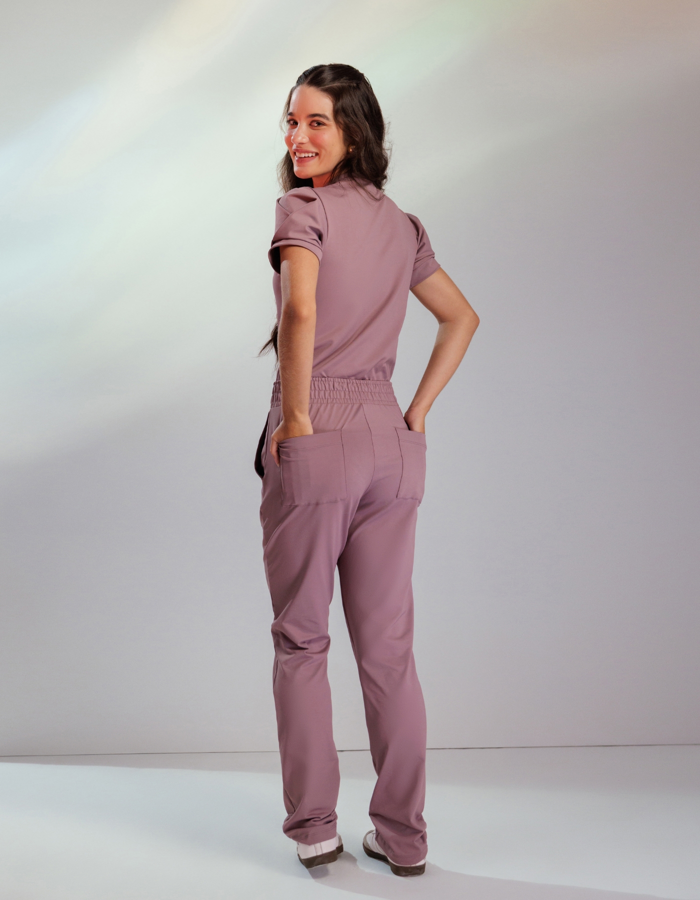 Scrub Feminino Melissa Lilás Satin — foto 3