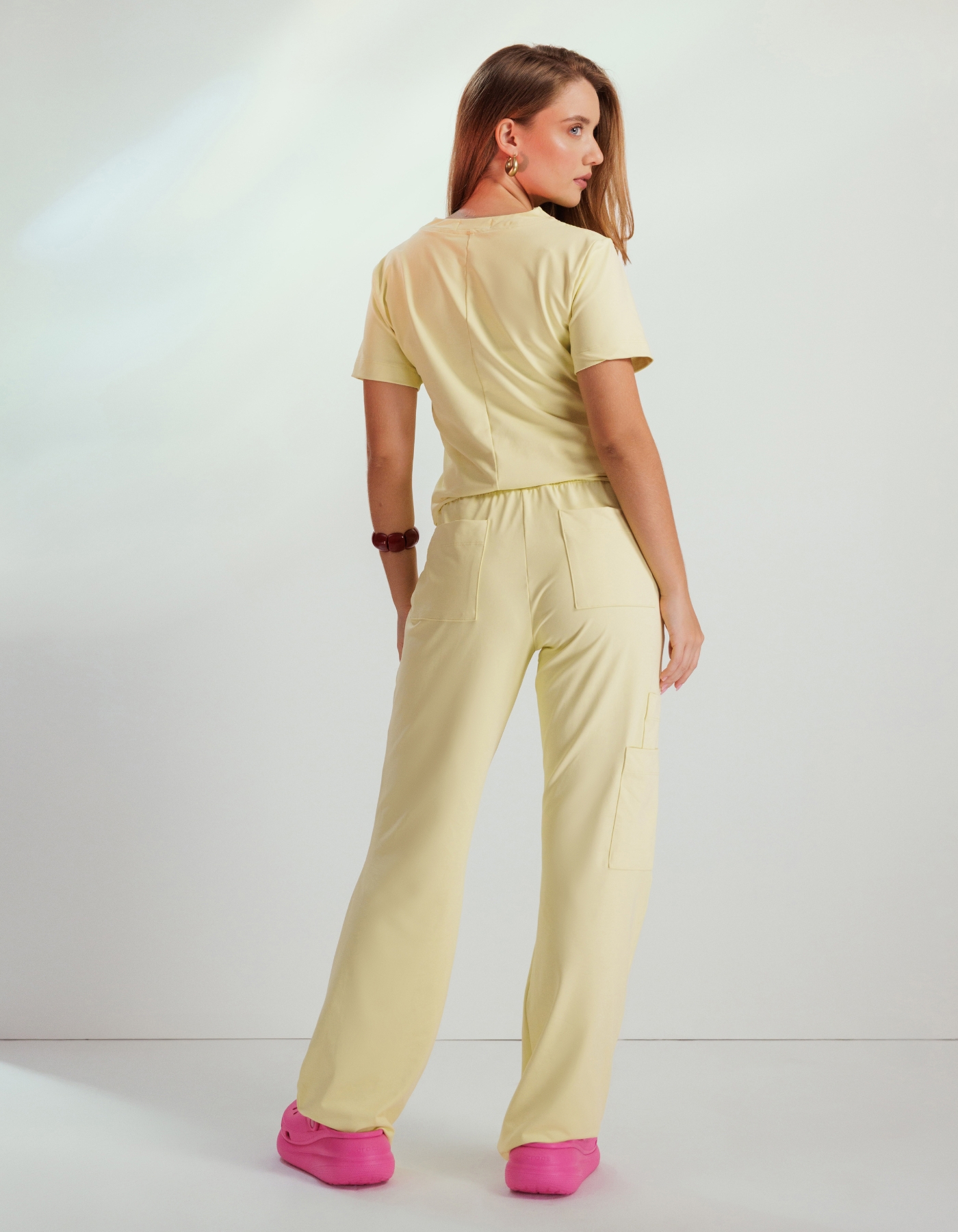 Scrub Feminino Zoe Amarelo Limonada — foto 4