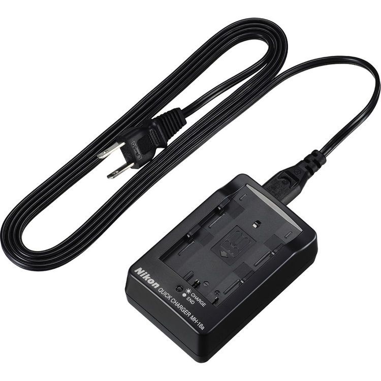 Carregador Nikon MH-18a para Bateria EN-EL3 / EN-EL3a / EN-EL3e Câmeras D90 / D300 / D700