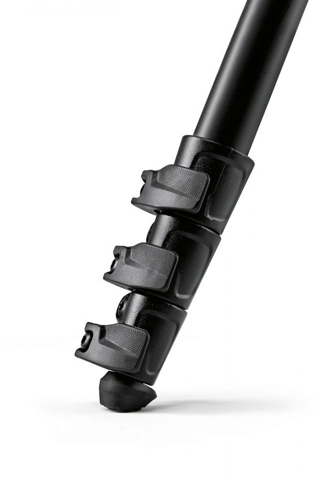 Tripé Manfrotto Befree Advanced lever alu tripod MKBFRLA4BK-BH