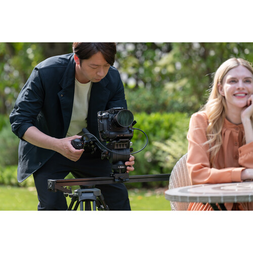 Controle Nikon MC-N10 Remote Grip para câmeras Nikon Mirrorless: Z 6 II / Z 7 II / Z 8 / Z 9