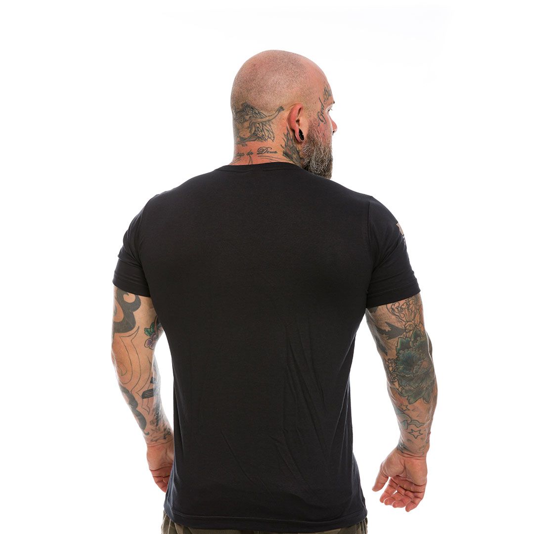 Camiseta Masculina Debaixo Daquela Farda Existe Uma Vida Team Six Brasil