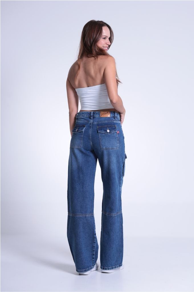 Calça Jeans Wide Leg Bolso Cargo Com Recorte Revanche