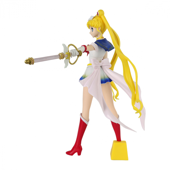 Super Sailor Moon - Pretty Guardian Sailor Moon Eternall Glitter&Glamours Banpresto