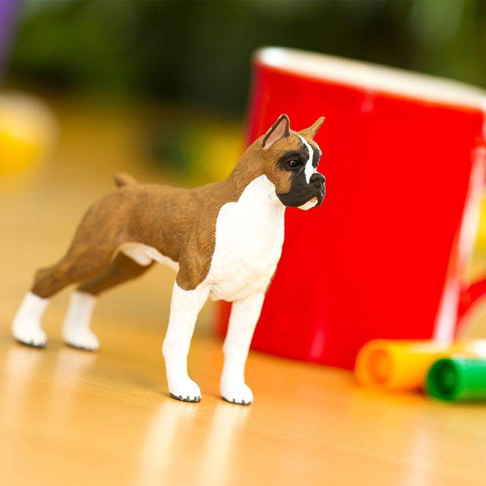 Figura Cachorro Boxer Safari Ltd.