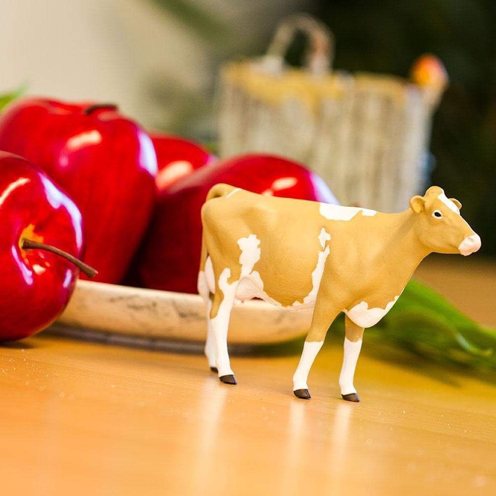 Figura Vaca Guernsey Safari Ltd.