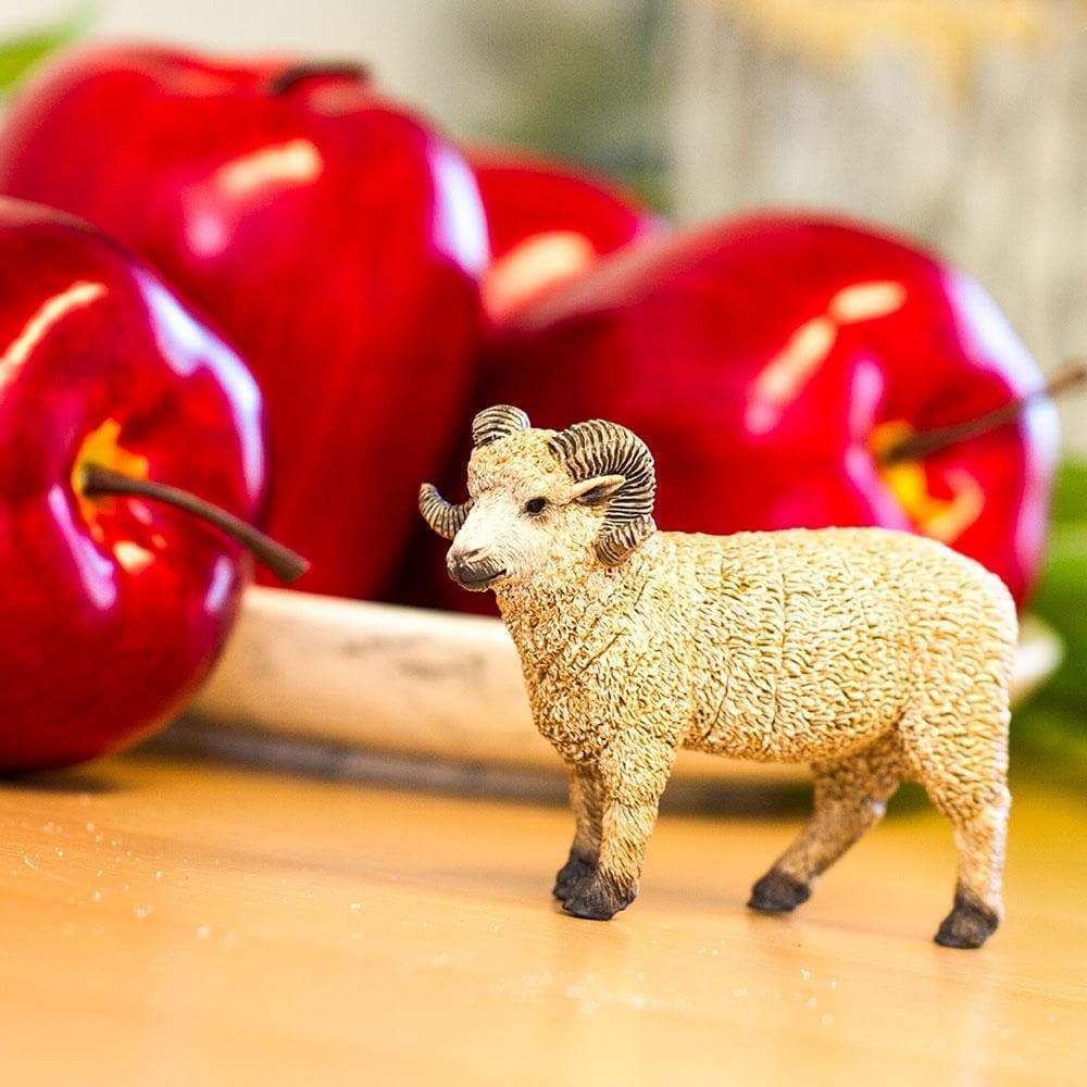 Figura Ovelha Safari Ltd.