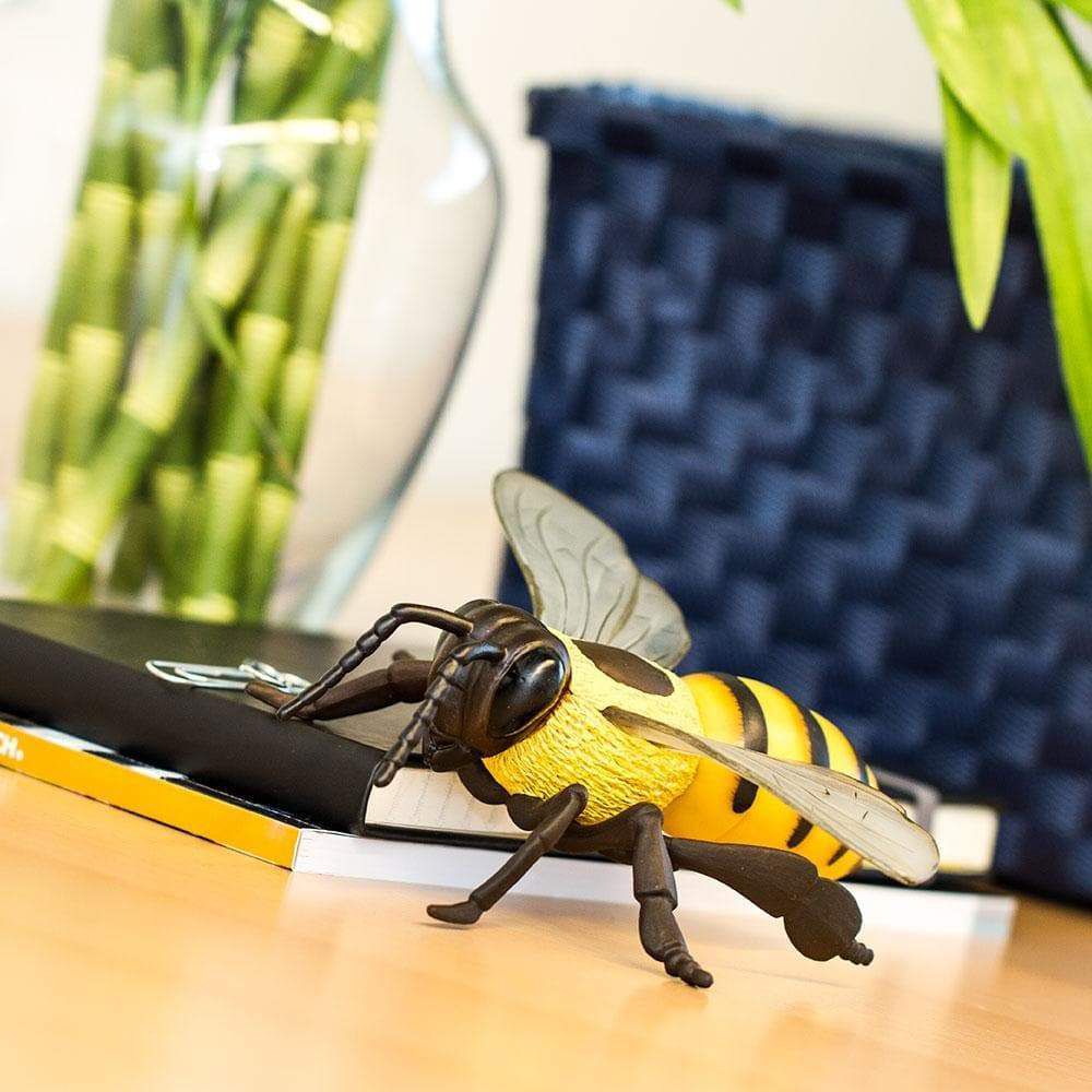 Figura Abelha Safari Ltd.