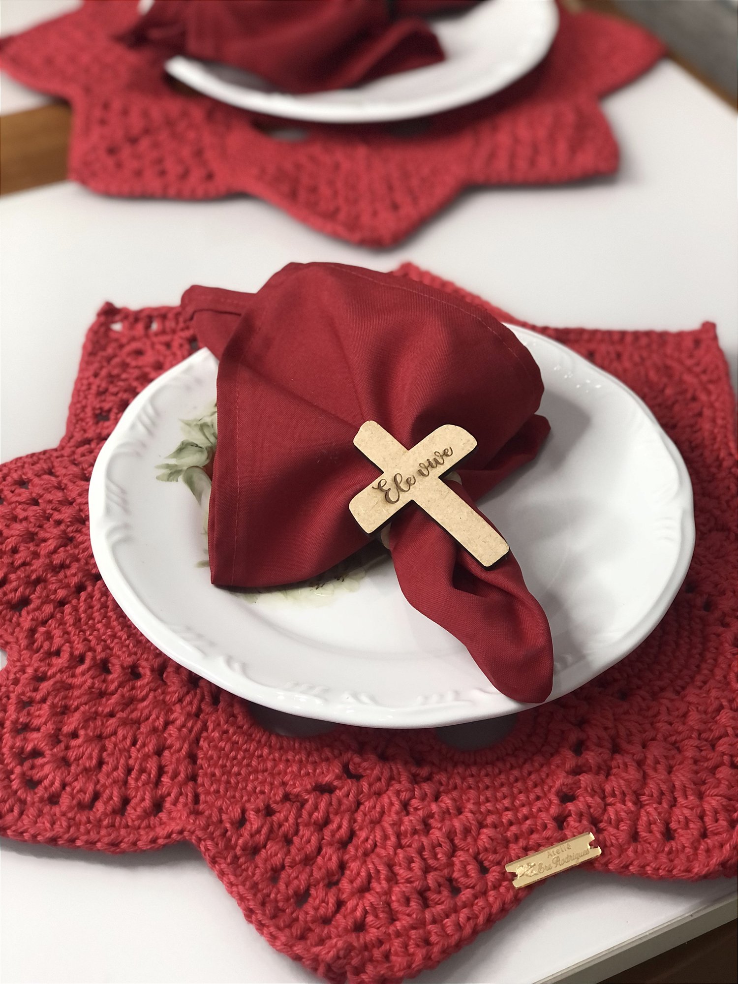 Kit 4 Porta Guardanapos Cruz Ele Vive para Mesa Posta Cristã