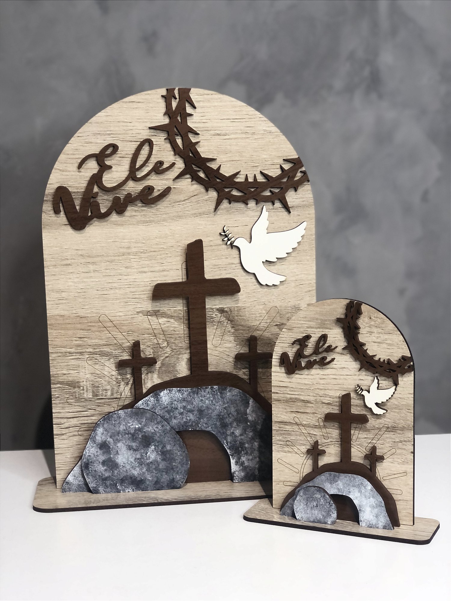 Enfeite de Mesa Monte Calvário "Ele Ressuscitou" em MDF Decoração Cristã