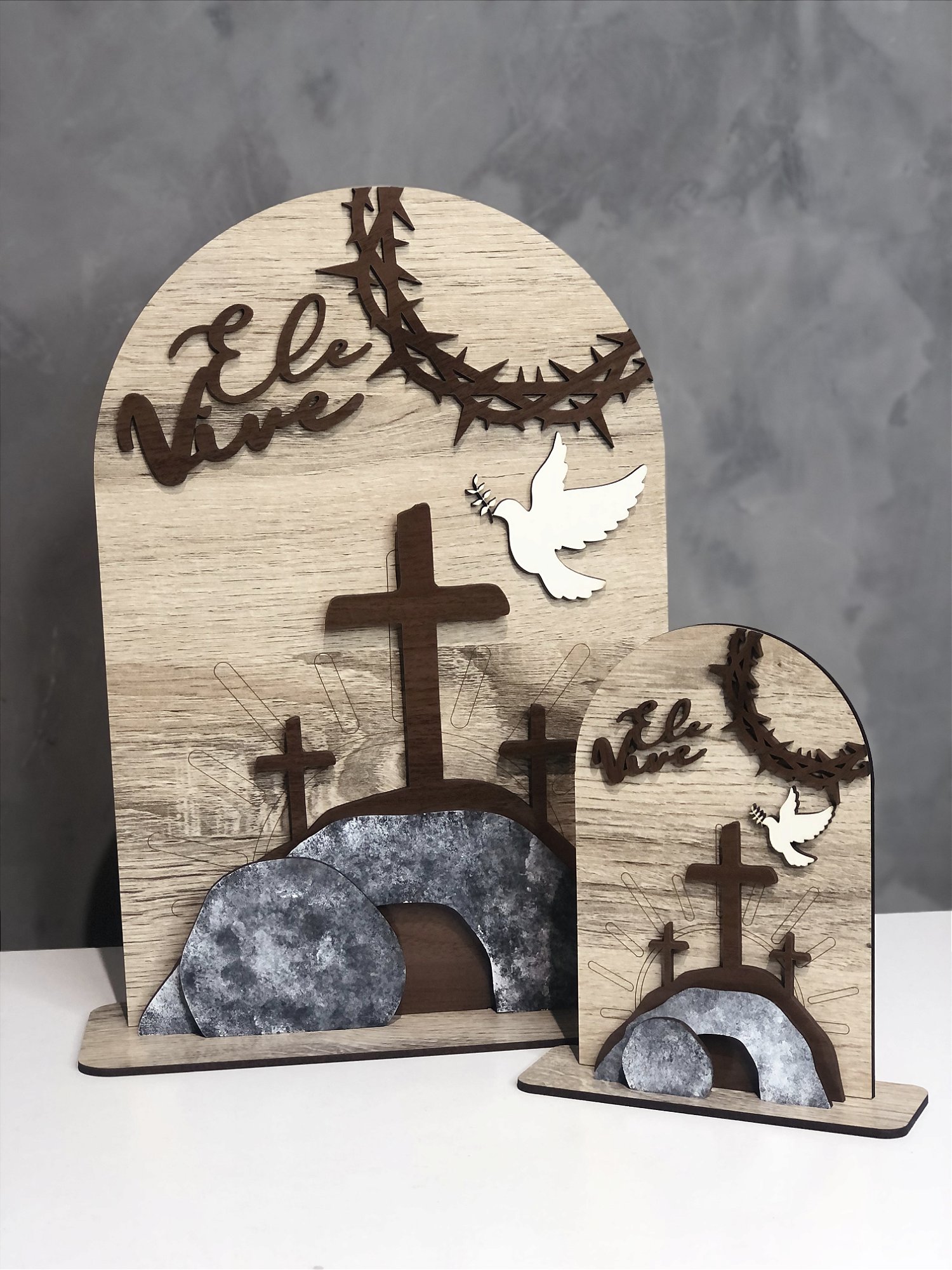 Enfeite de Mesa Monte Calvário "Ele Ressuscitou" em MDF Decoração Cristã