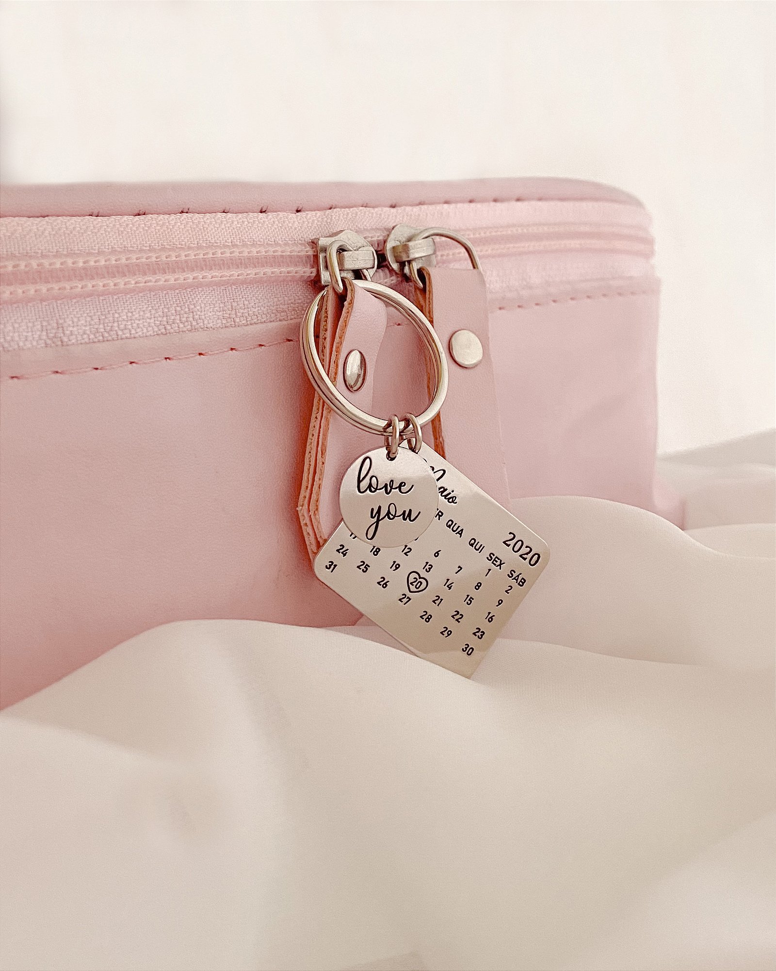 Pingente Personalizado com Calendário e Mensagem - "Love You"