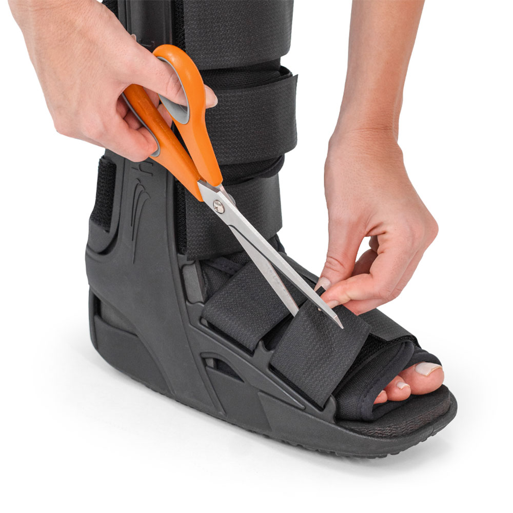 Bota Imobilizadora Standard Preta Modelo Curto - Hidrolight