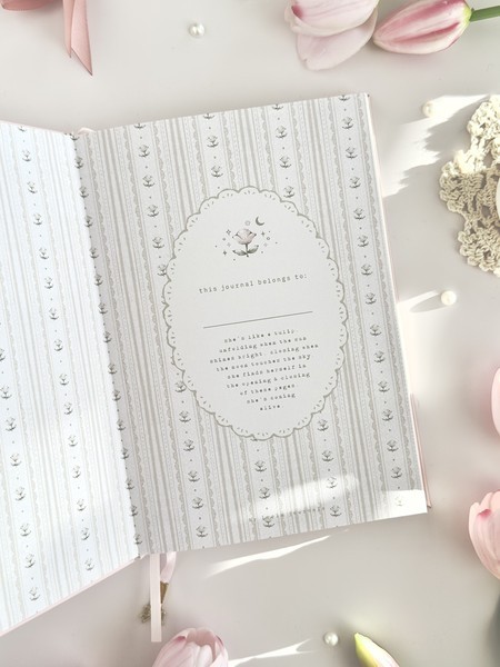 Journal A5: Tulip Spell Book Rapunzel - Leela Journal
