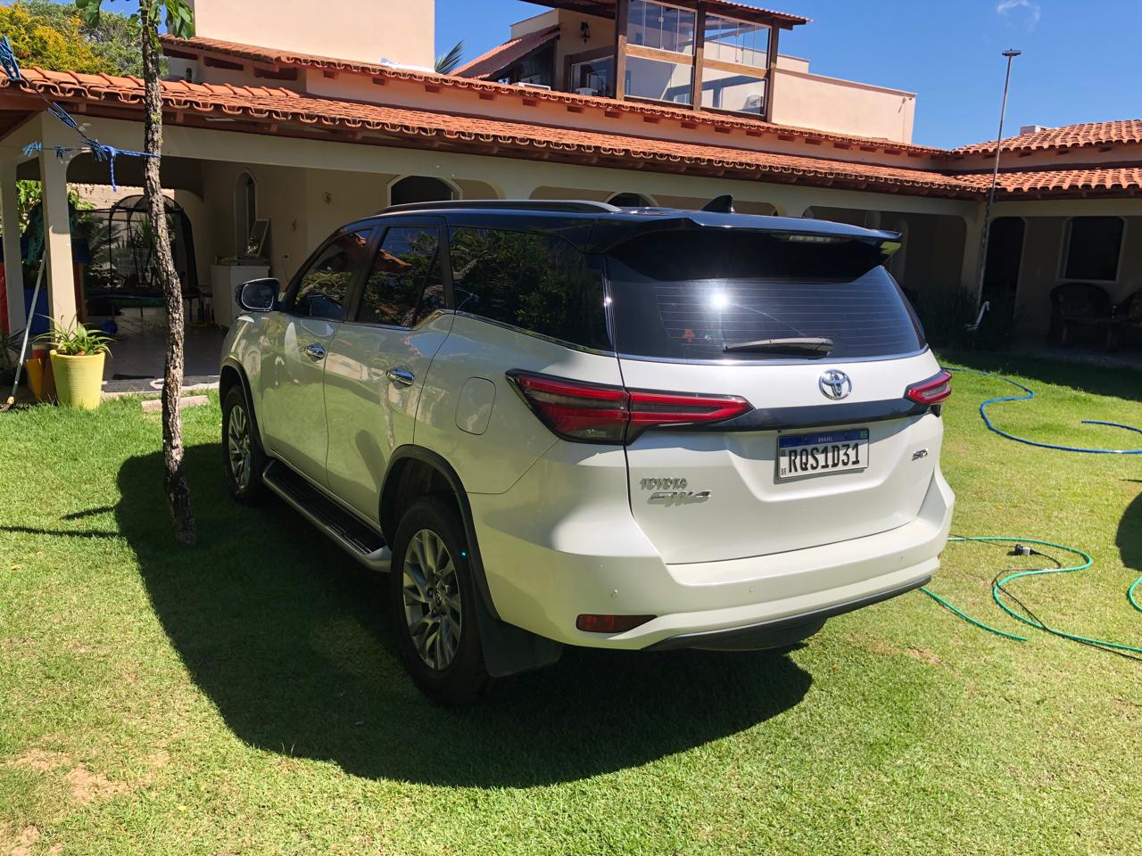 SW4 TOYOTA 2021/2021 BRANCA