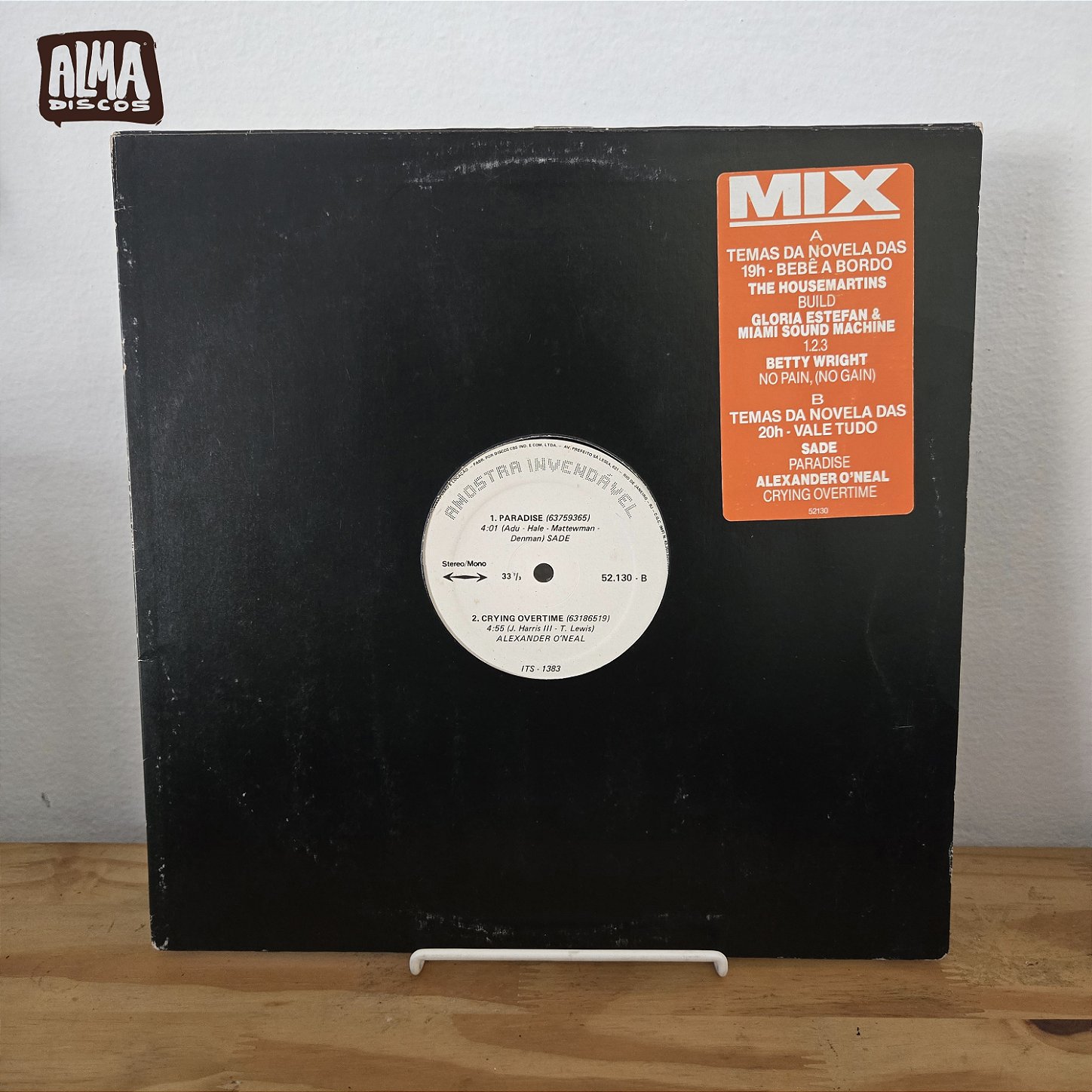COLETÂNEA - SADE / THE HOUSEMARTINS / GLORIA STEFAN / BETTY WRIGTH