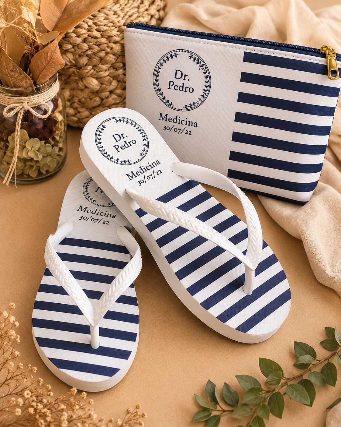 Kit Chinelos Personalizados Adulto e Infantil com Necessaire