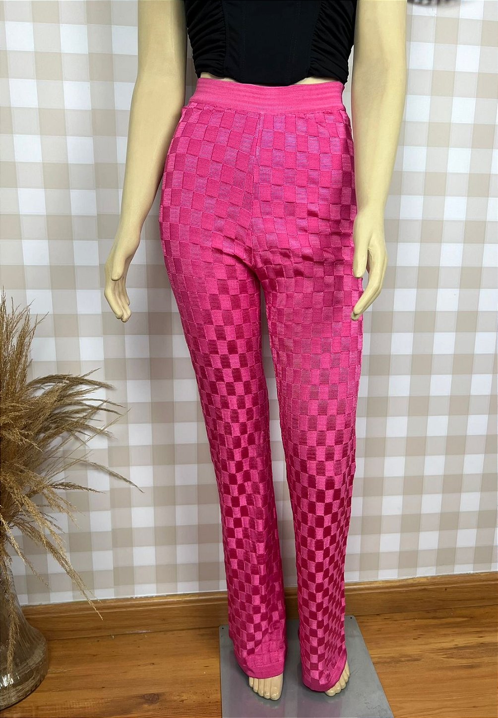 Calça Bea Preta Tamanho M Conforto e Estilo