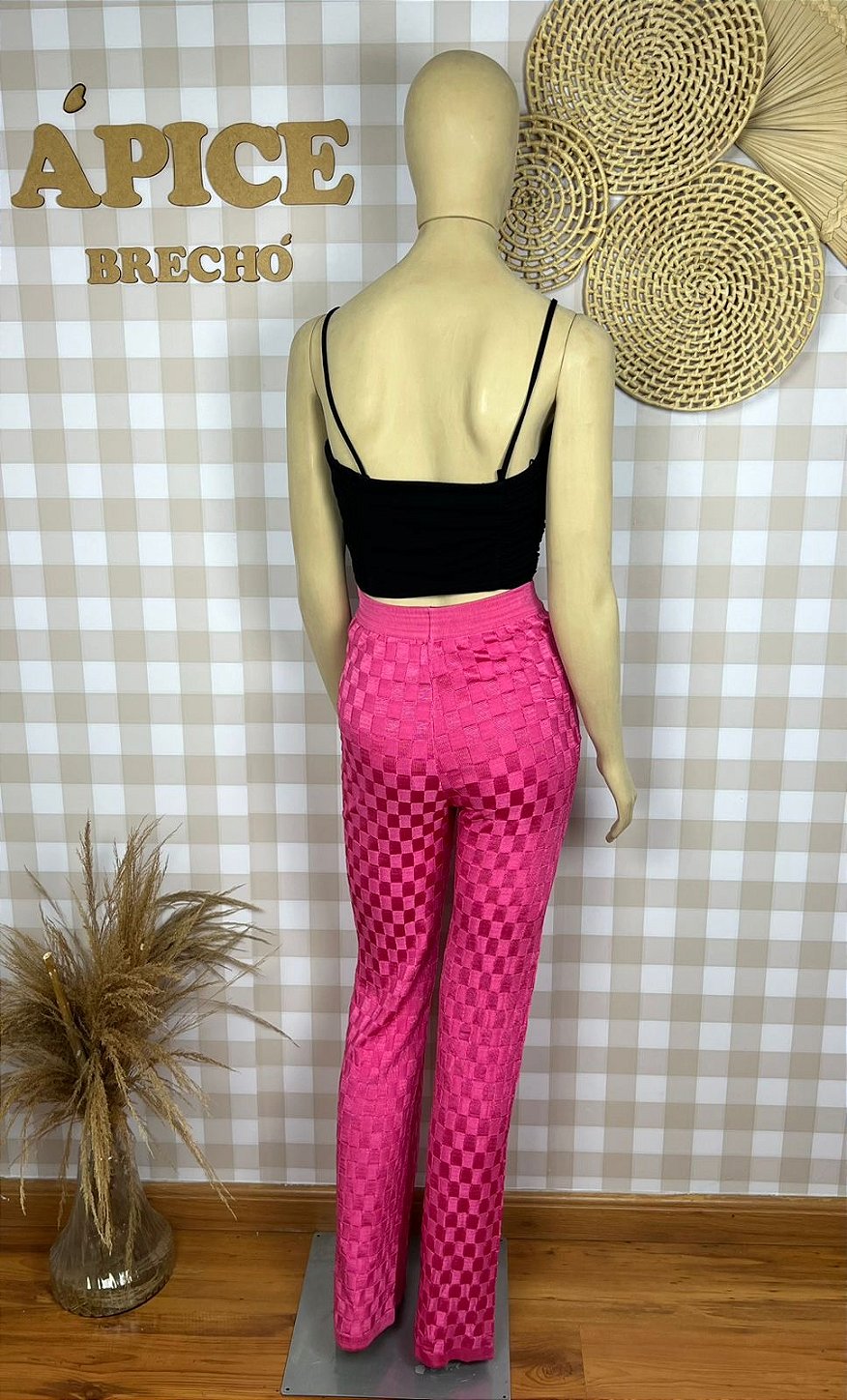Calça Bea Preta Tamanho M Conforto e Estilo